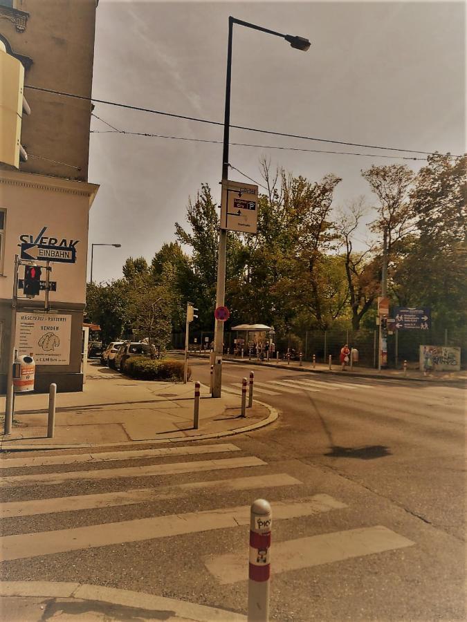 Wohnung In Der Naehe Wiener Stadthalle Und Zentrum 9 Eksteriør bilde