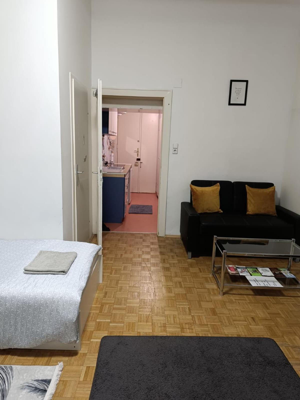 Wohnung In Der Naehe Wiener Stadthalle Und Zentrum 9 Eksteriør bilde