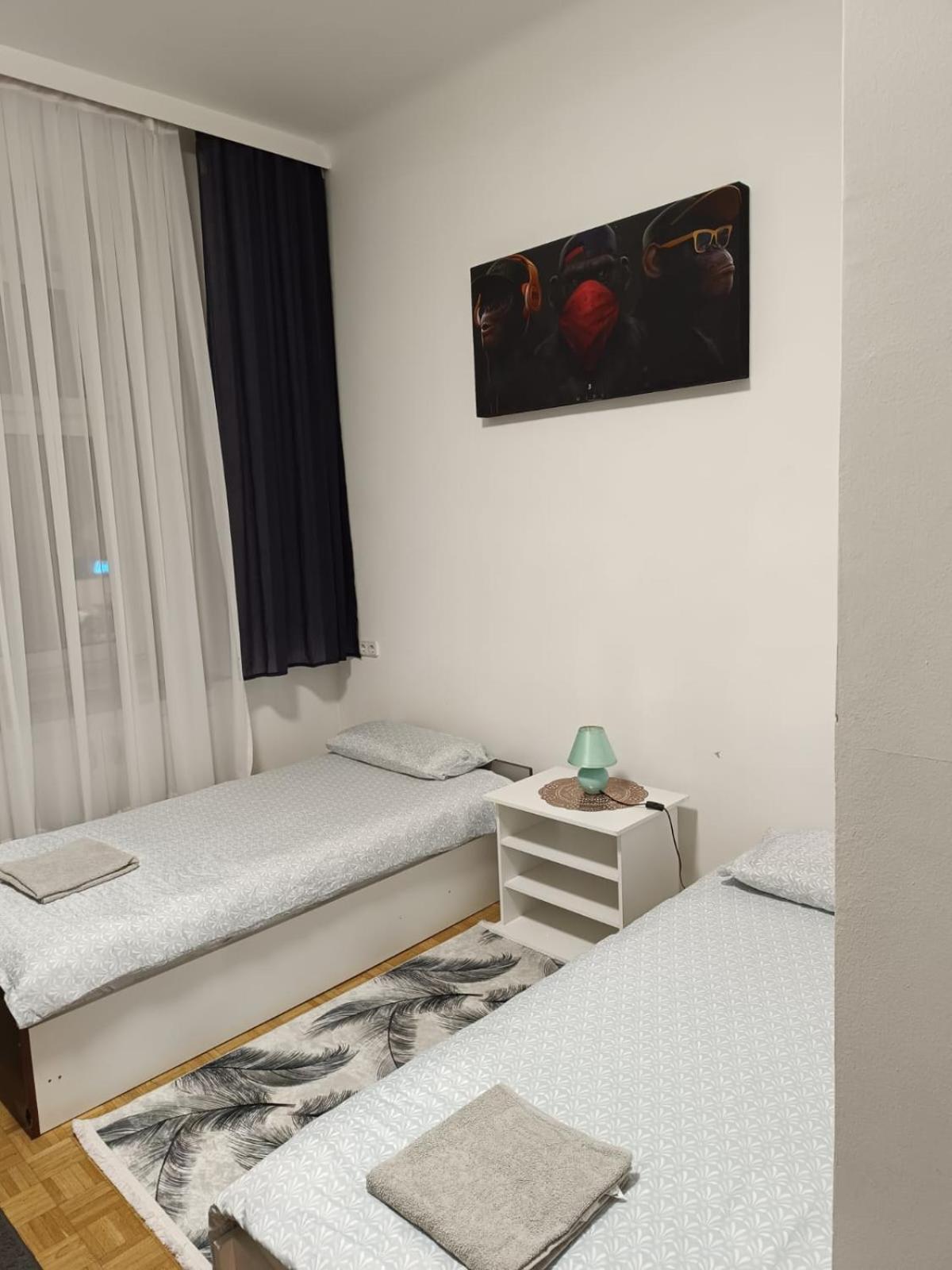 Wohnung In Der Naehe Wiener Stadthalle Und Zentrum 9 Eksteriør bilde